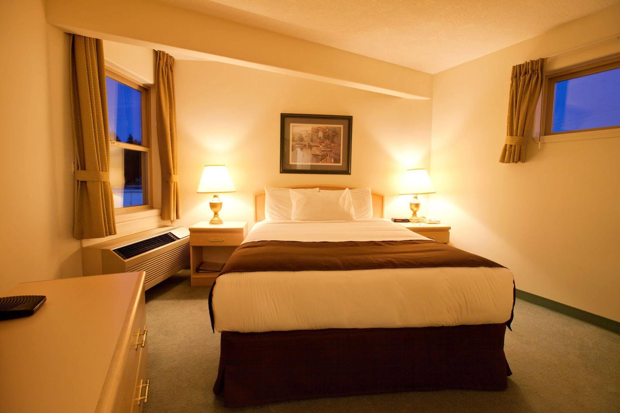Coast Parksville Hotel מראה חיצוני תמונה